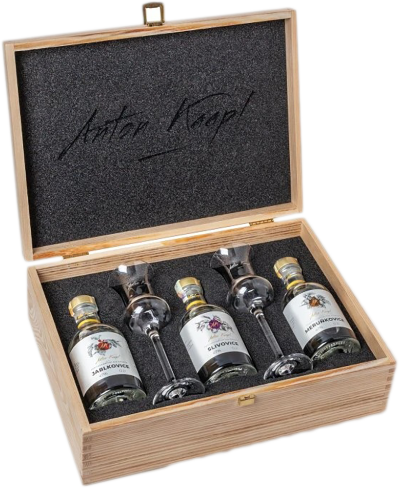 Anton Kaapl Set ovocných destilátů Anton Kaapl Dřevěné dárkové balení 3 x 0,2l
